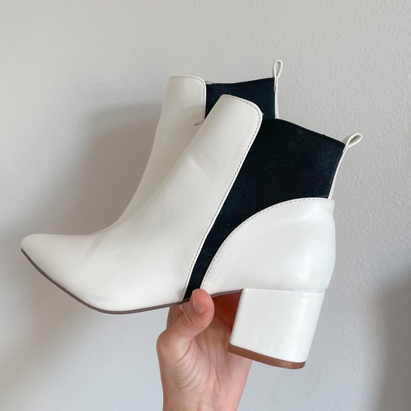 Lulus Shoes - Lulus Black and White Pointed Toe Booties